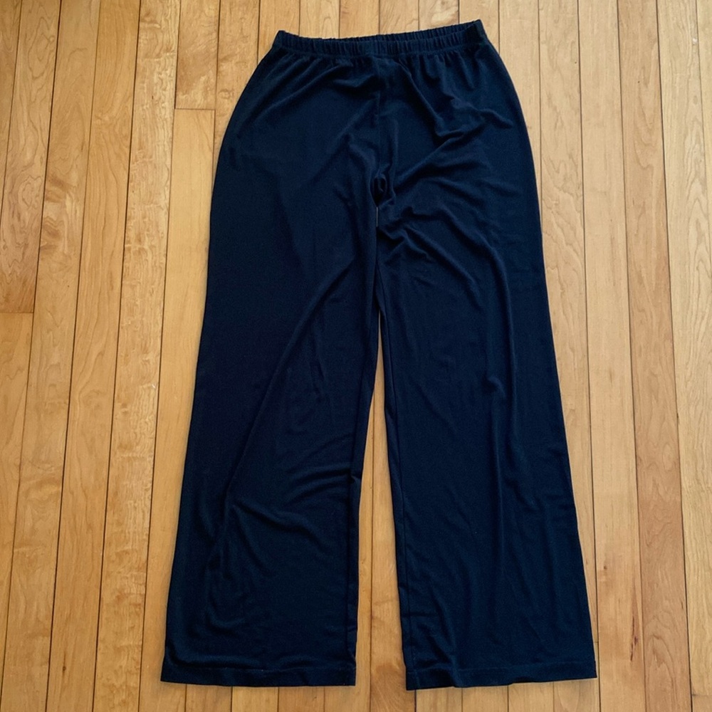 Very comfortable black flowy pants. Size M.